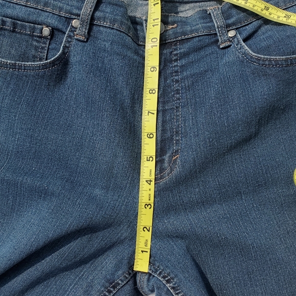 SOLD Jaclyn Smith Blue Bootcut Flare Jeans Size 14 Average - Picture 4 of 8